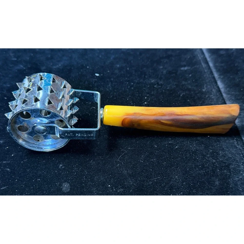 Vintage Meat Tenderizer Roller Spiked Metal Butterscotch Bakelite Handle Retro